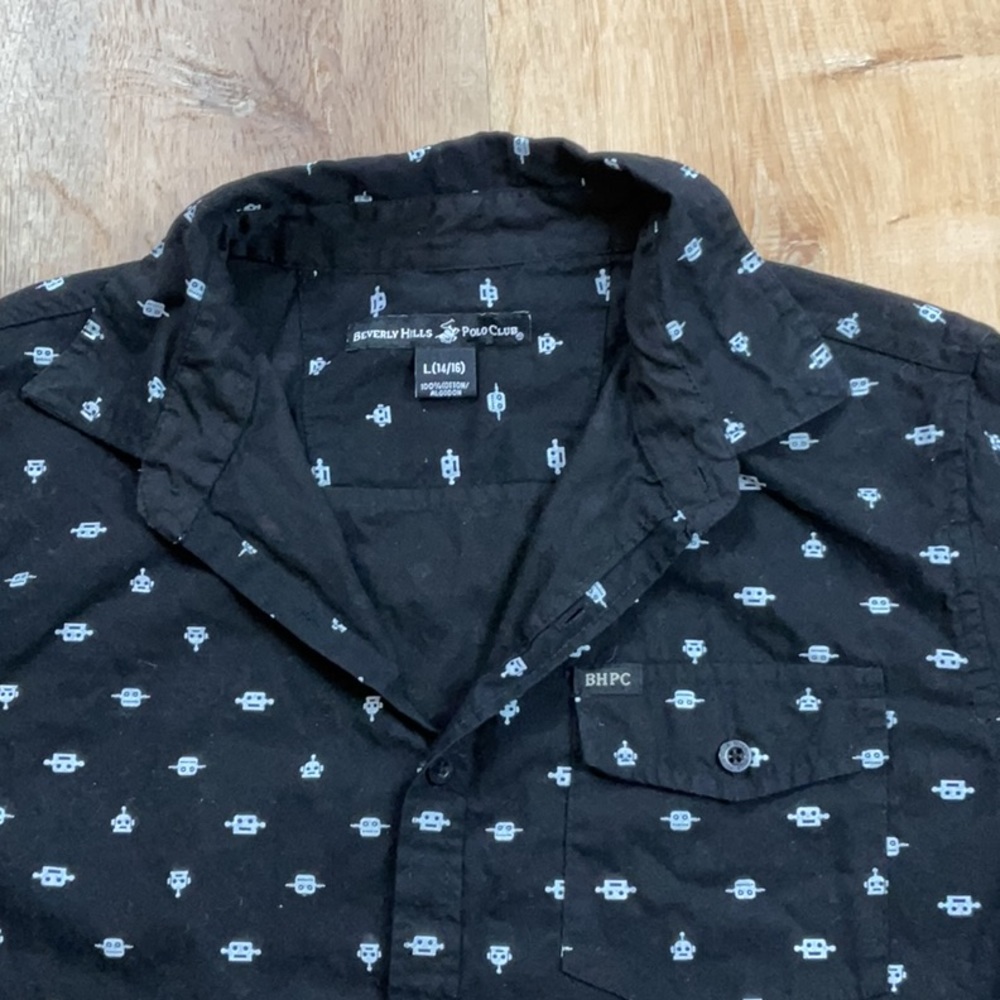 Beverly Hills Polo Club Alien Print Collared Long Sleeve Button Up Dress Shirt - Picture 2 of 9